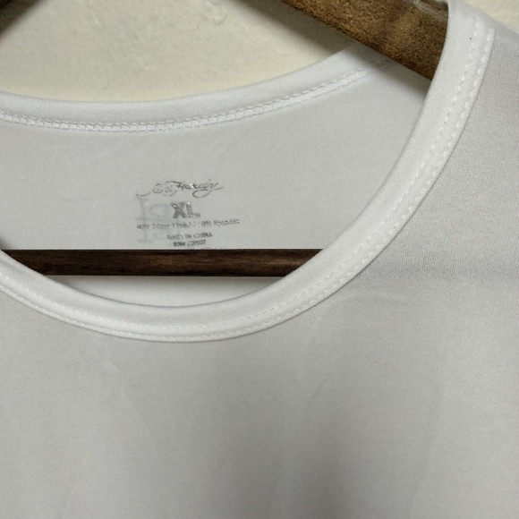 Ed Hardy shirt - Picture 3 of 4